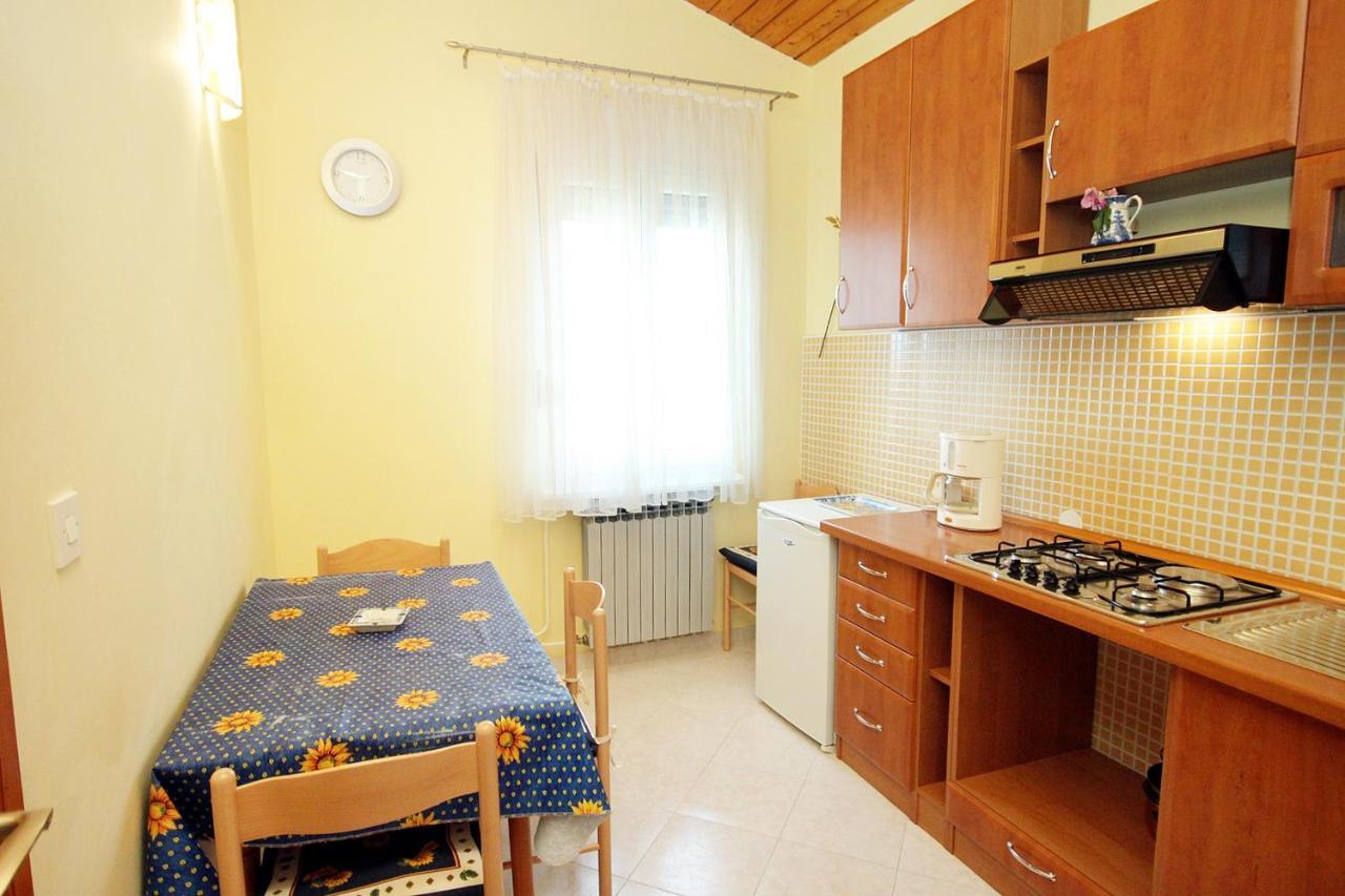 Apartments With A Parking Space Zadar - Diklo, Zadar - 5880 Εξωτερικό φωτογραφία