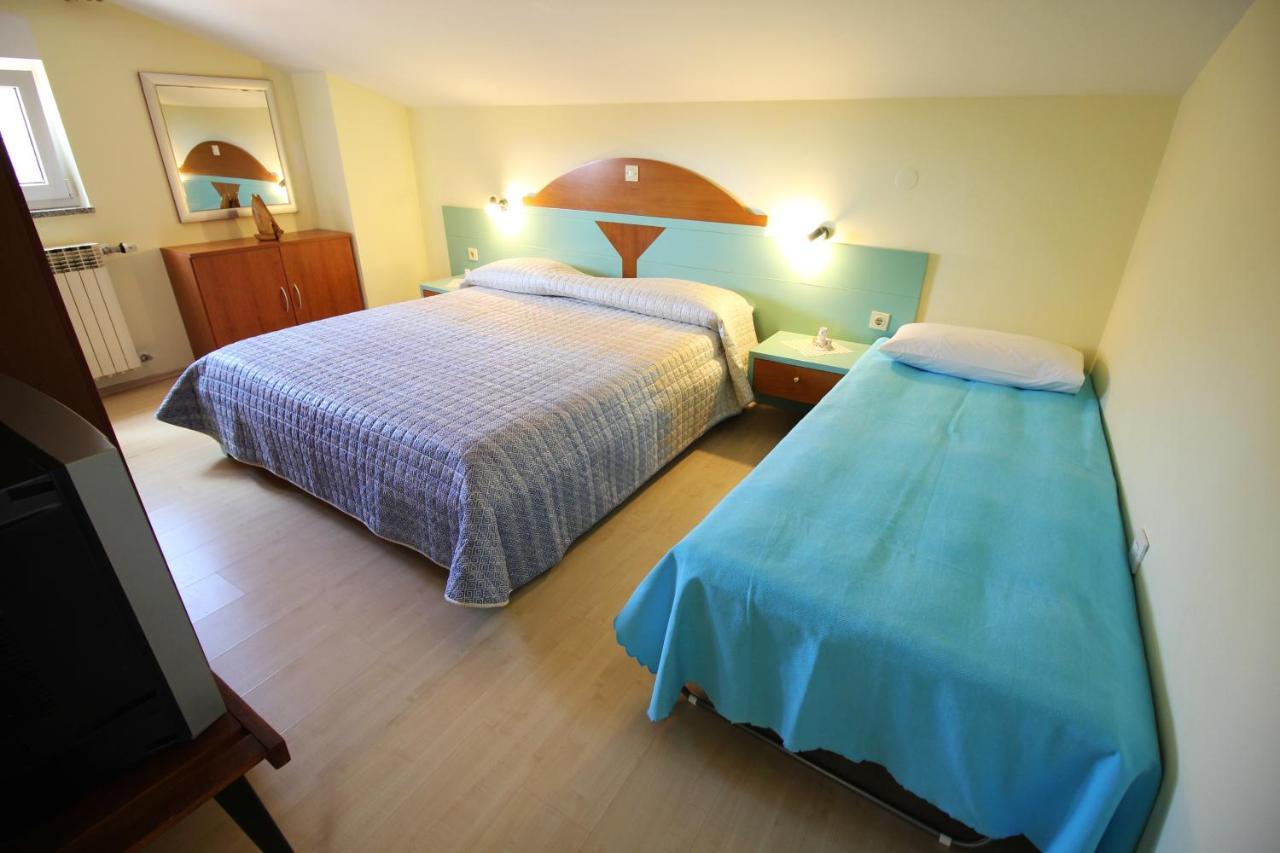 Apartments With A Parking Space Zadar - Diklo, Zadar - 5880 Εξωτερικό φωτογραφία